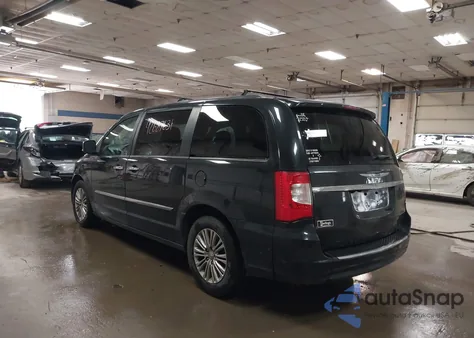 2015 Chrysler Town & Country Touring-L from USA, damaged, VIN 2C4RC1CG2FR727135